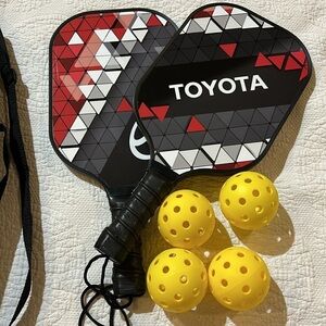 Pickle Ball set. New